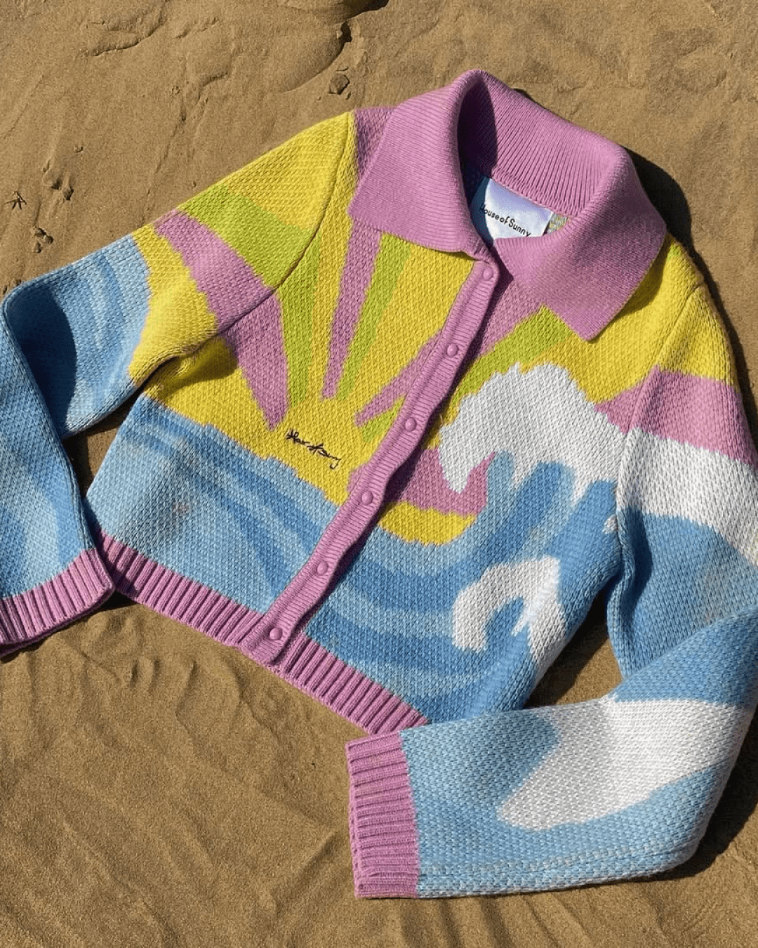 secondhand clothing image